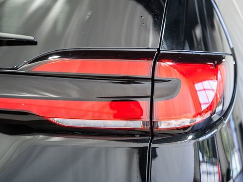 New 2026 Chrysler Pacifica Select image 7