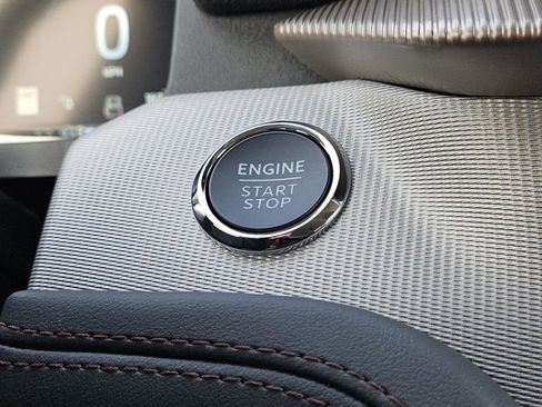 New 2026 Ford Explorer Active w/ Active Comfort Package image 15