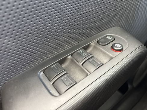 Used 2007 Honda Fit Sport image 29