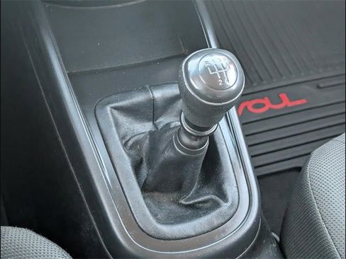 Used 2010 Kia Soul + w/ Audio Pkg image 12