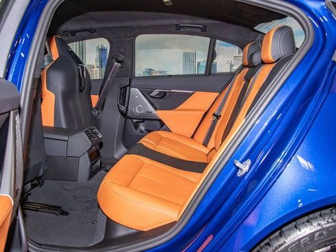 New 2026 BMW M5 image 22