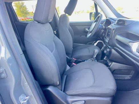 Used 2021 Jeep Renegade Sport w/ Sport Appearance Group FWD image 12