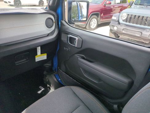 New 2026 Jeep Wrangler Sport S image 19