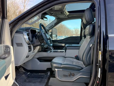 Certified 2024 Ford F350 Limited image 17