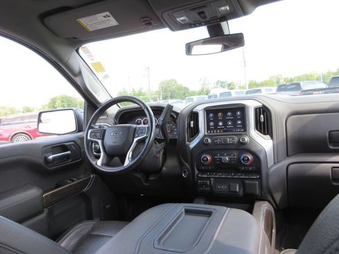 Certified 2020 Chevrolet Silverado 1500 RST AWD/4WD image 26