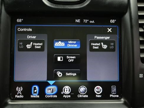 Used 2015 Chrysler 300 S w/ 300S Premium Group RWD image 25