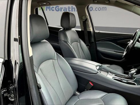 Used 2020 Buick Envision Premium image 28