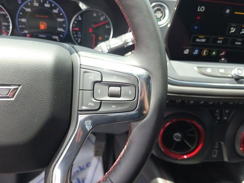 Used 2023 Chevrolet Blazer RS FWD image 17