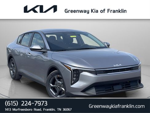 New 2026 Kia K4 LXS image 1