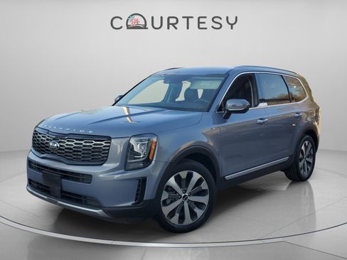 Used 2020 Kia Telluride S image 1