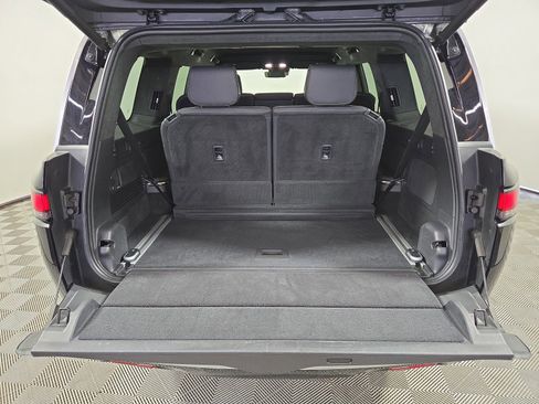 Used 2023 Rivian R1S Adventure AWD/4WD image 15