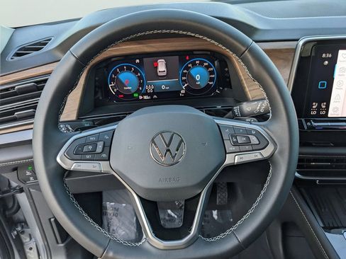 New 2026 Volkswagen Atlas SE FWD image 23