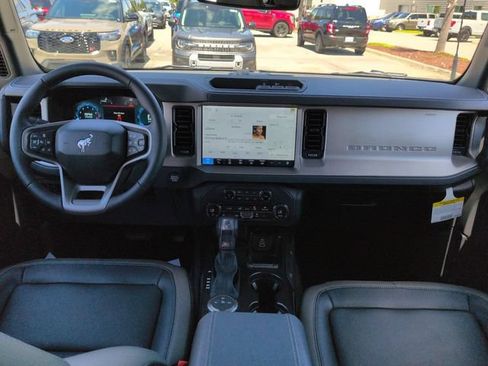 New 2026 Ford Bronco Outer Banks AWD/4WD image 15