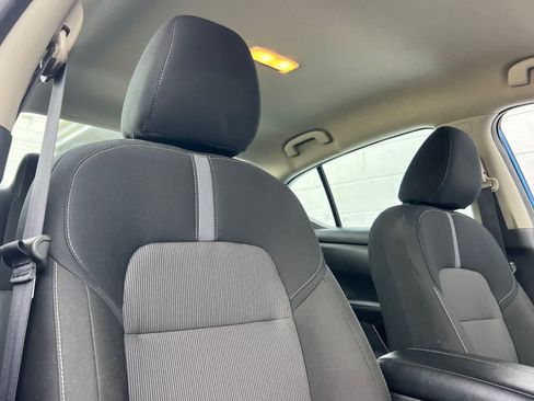 Used 2025 Nissan Sentra SV FWD image 18