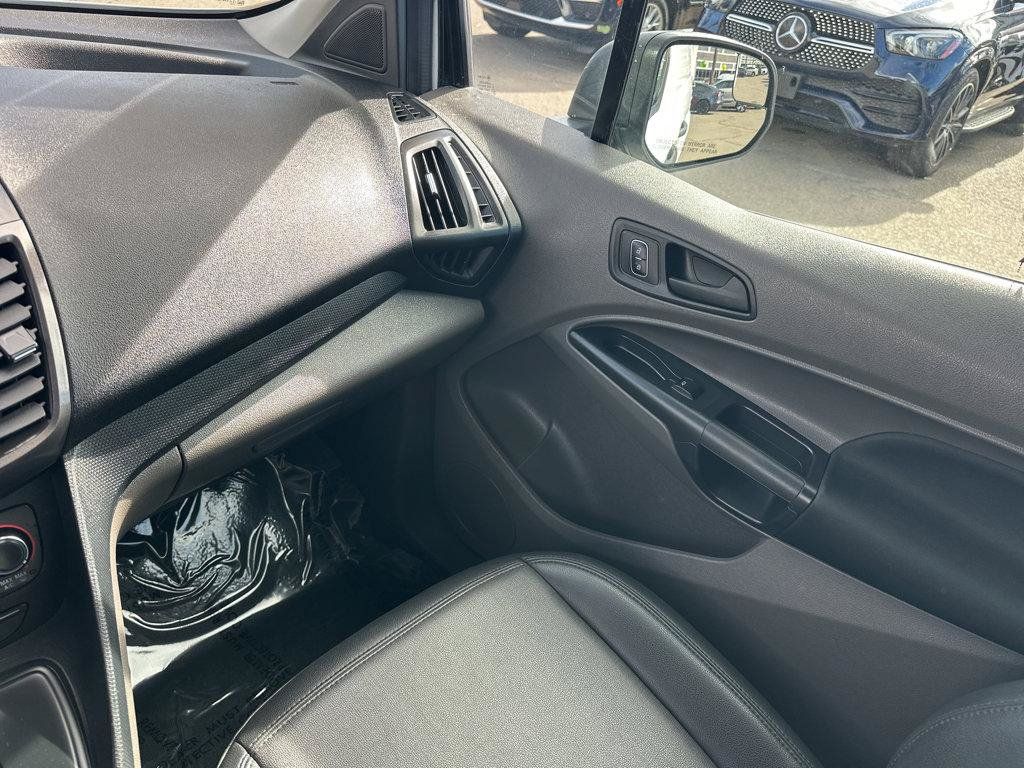 Used 2022 Ford Transit Connect XL FWD image 17