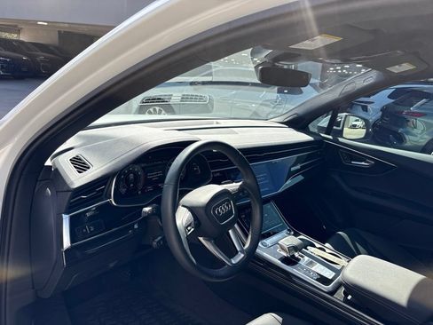Used 2026 Audi Q7 3.0T Premium Plus w/ Premium Plus Package AWD/4WD image 12