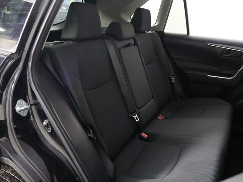 Used 2024 Toyota RAV4 LE image 28