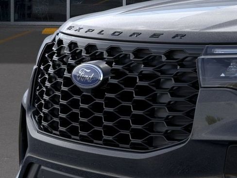 New 2026 Ford Explorer ST-Line w/ ST-Line Street Pack RWD image 17