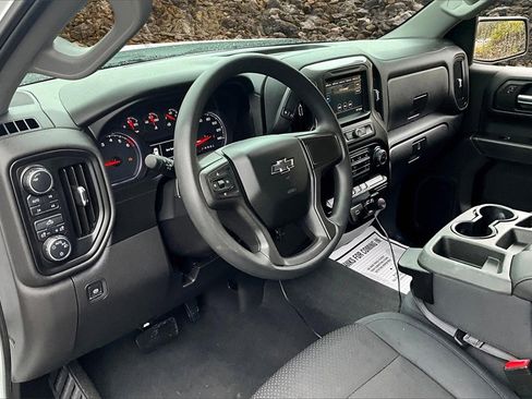 Used 2019 Chevrolet Silverado 1500 Custom Trail Boss w/ Custom Convenience Package image 13