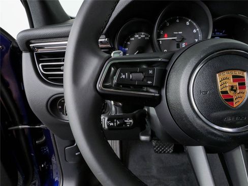 New 2026 Porsche Macan Turbo AWD/4WD image 10