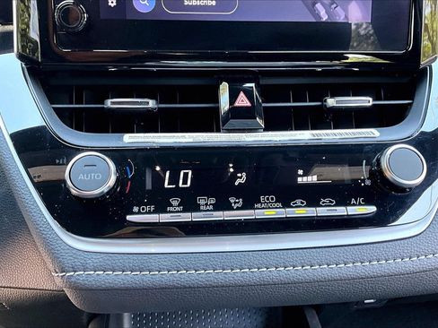 Used 2024 Toyota Corolla SE FWD image 24