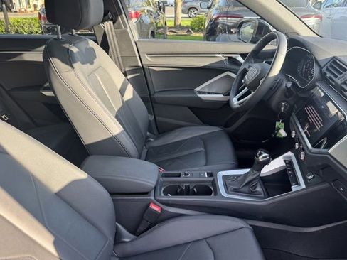 Certified 2025 Audi Q3 2.0T Premium AWD/4WD image 28
