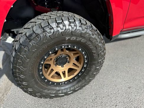 Used 2016 Toyota 4Runner SR5 image 13