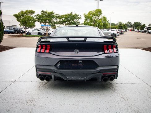 Used 2026 Ford Mustang Dark Horse RWD image 9