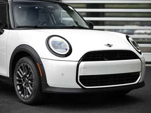 New 2026 MINI Cooper 4-Door Hardtop FWD image 2