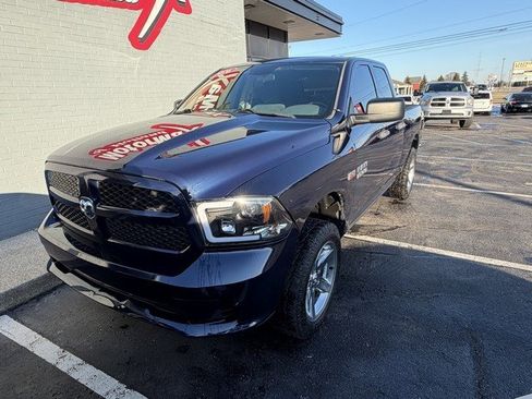 Used 2016 RAM 1500 Express image 3