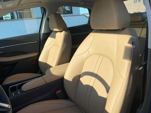 Used 2026 Hyundai Sonata Limited FWD image 9