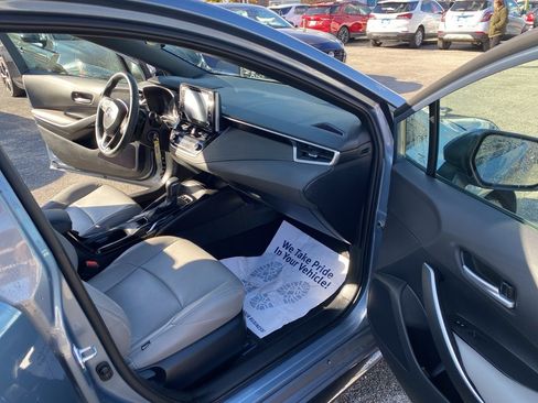Used 2020 Toyota Corolla SE image 12