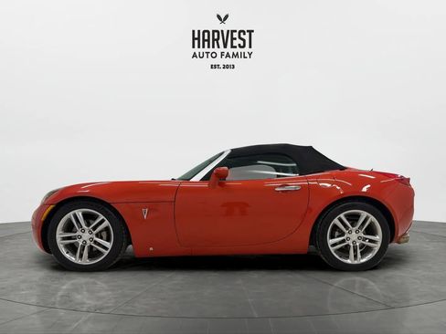 Used 2009 Pontiac Solstice Street Edition image 3