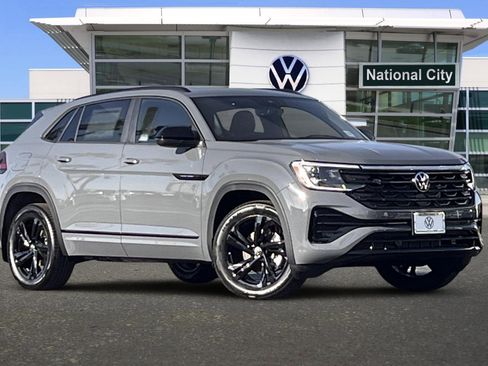 New 2026 Volkswagen Atlas Cross Sport SEL R-Line image 2