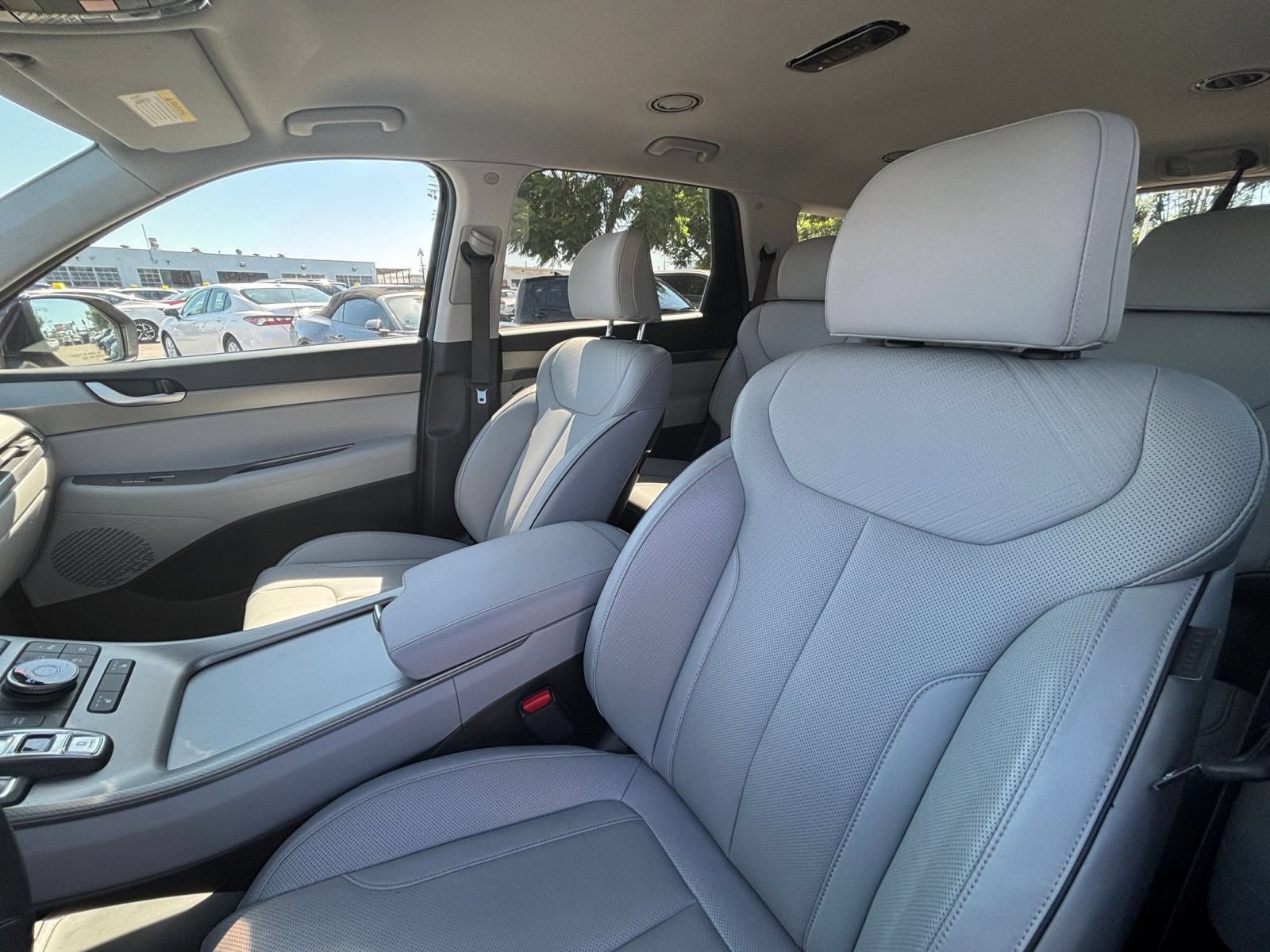 Used 2024 Hyundai Palisade SEL AWD/4WD image 38