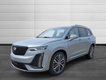 New 2025 Cadillac XT6 Sport w/ Technology Package