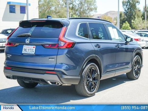 Used 2024 Honda CR-V Sport Touring image 9