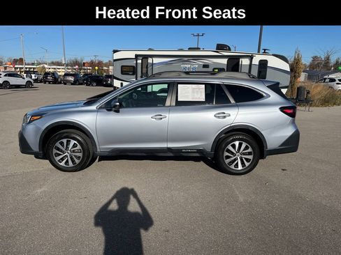 Used 2022 Subaru Outback Premium image 2