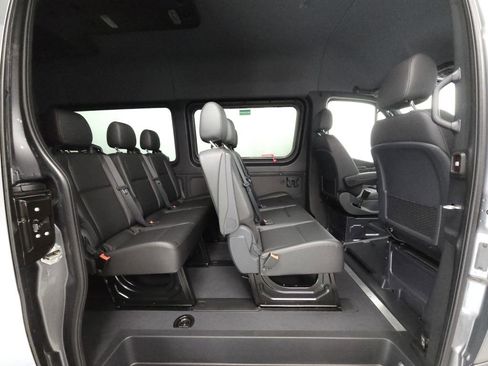 Used 2025 Mercedes-Benz Sprinter 2500 image 26