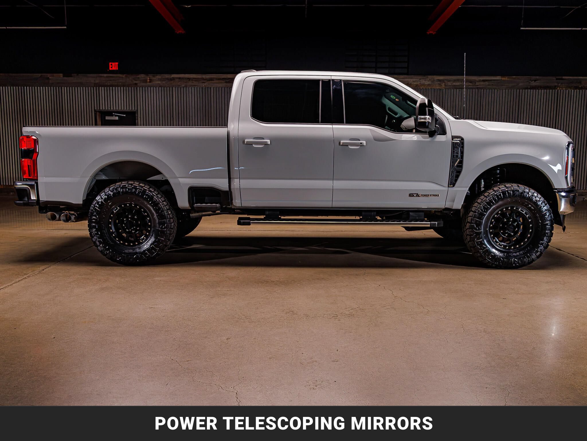 Used 2025 Ford F250 Lariat AWD/4WD image 11