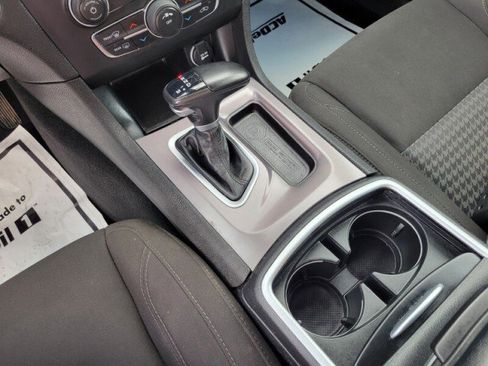 Used 2023 Dodge Charger SXT RWD image 17