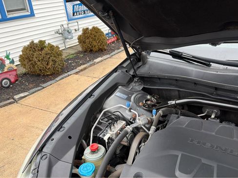 Used 2011 Honda Crosstour EX-L image 19