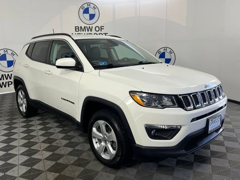 Used 2020 Jeep Compass Latitude w/ Cold Weather Group AWD/4WD image 1