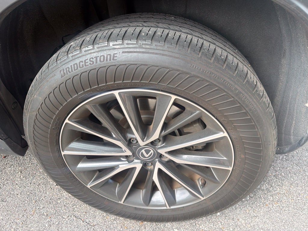 Used 2024 Lexus NX 250 FWD image 27