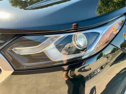 Used 2019 Chevrolet Equinox LT AWD/4WD image 10