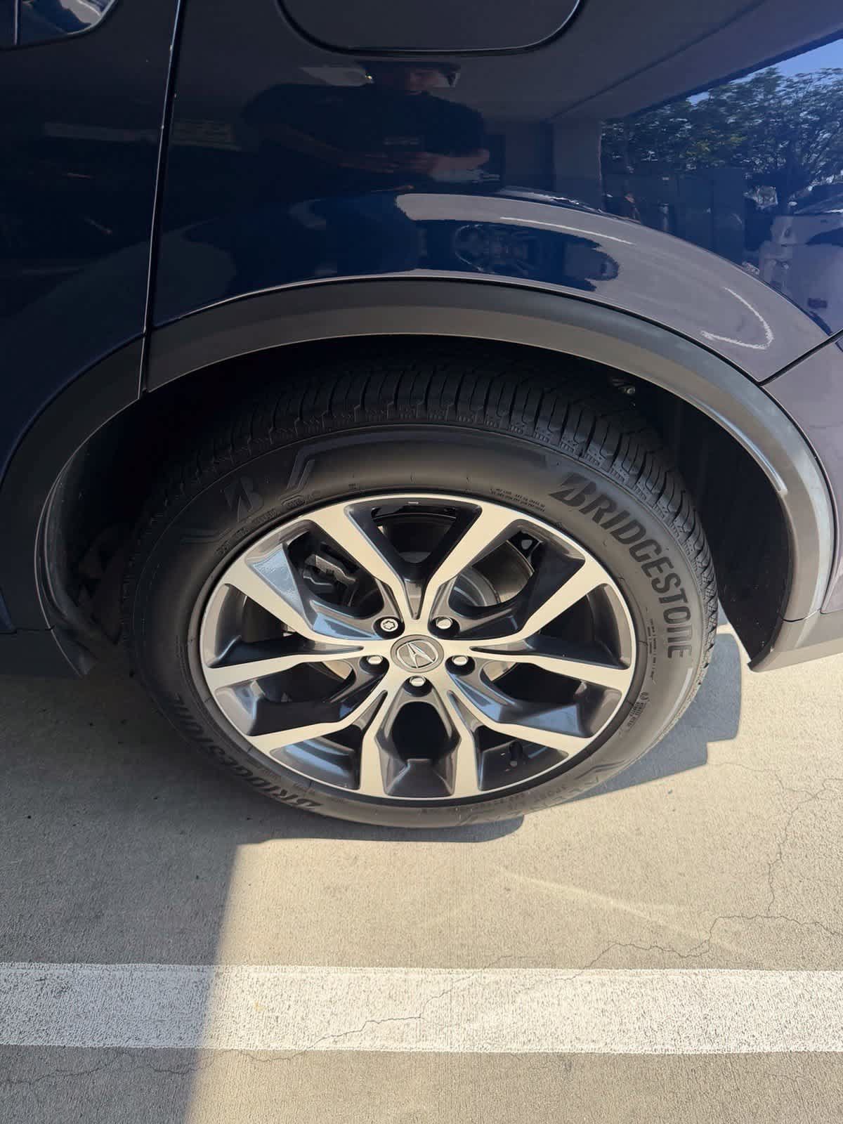 Used 2024 Acura MDX w/ Technology Package AWD/4WD image 11