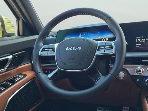 Used 2025 Kia Telluride SX Prestige X-Line image 16