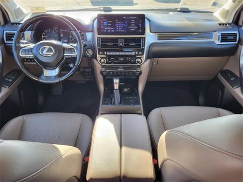 Used 2023 Lexus GX 460 Luxury image 20