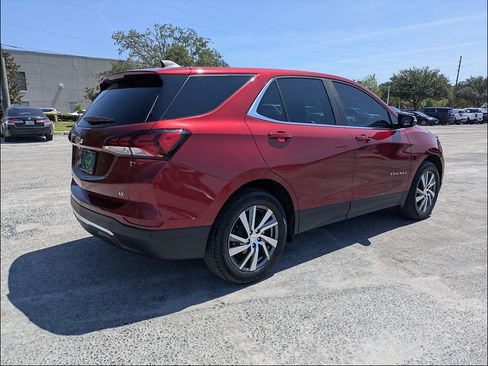 Used 2023 Chevrolet Equinox LT FWD image 7