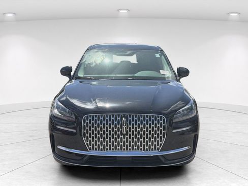 Used 2024 Lincoln Corsair FWD image 2